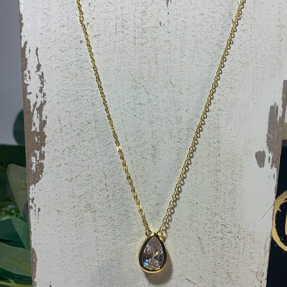 Classic Teardrop Pendant - Picture 3 of 4